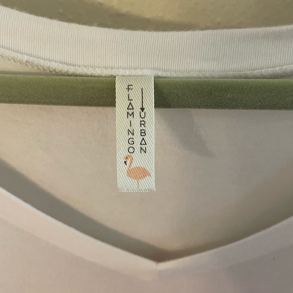 Flamingo Urban white v neck - Picture 3 of 4
